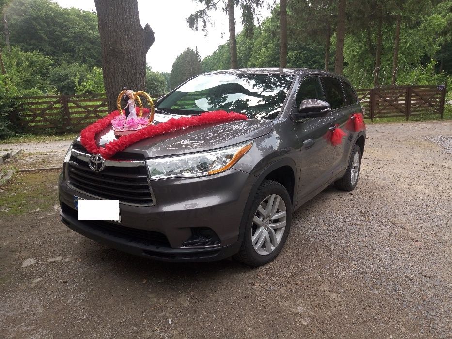 Оренда авто з водієм.Трансфер. Весільне авто,кортеж