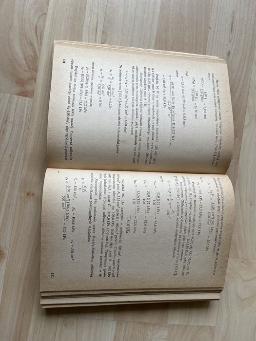 Podstawy obliczeń chemicznych Henryk Całus 1983 r.