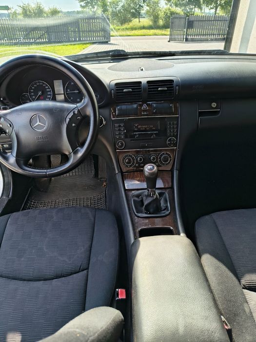 Mercedes c-klasa 2.2 diesel 2004