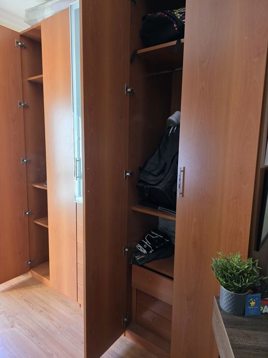 Armario Guarda fatos