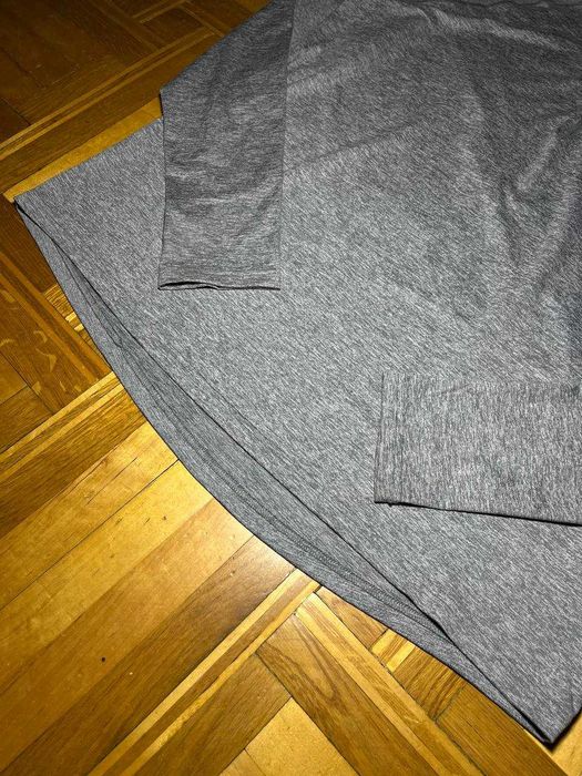 Чоловічий лонгслів для бігу/тренування NIKE Element 2.0 Dri Fit - Розмір XL