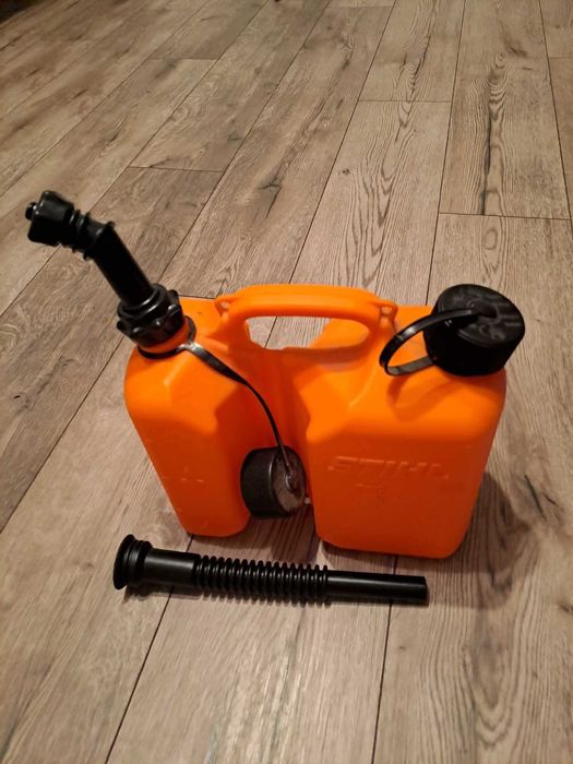 Nowy karnister stihl 3l+1,5l Nowy Żmigród • OLX.pl