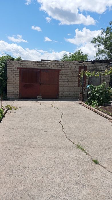 Продам гарний будинок з Автономним опаленням у Тернівському районі