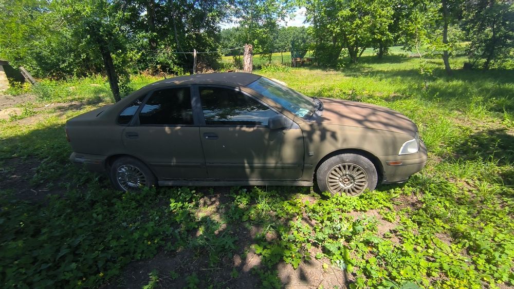 Продам запчастини Volvo s 40 1.9 дизель все  в наявності
