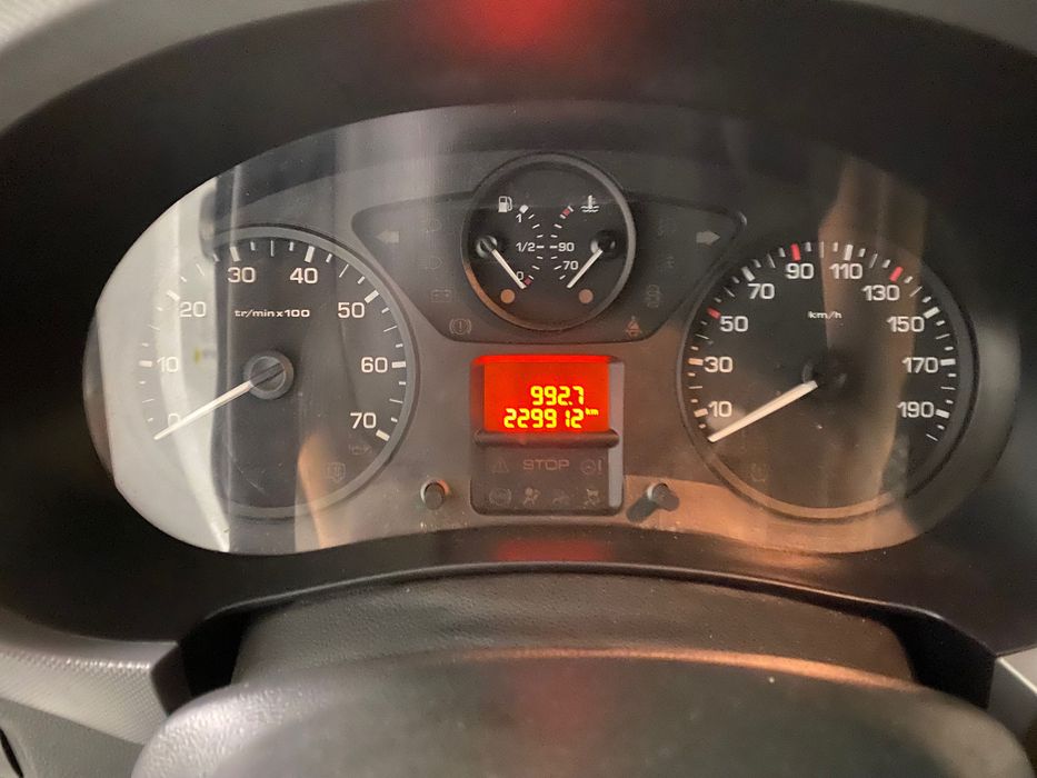Peugeot Partner 1.6 HDi C/ motor frio c/iva dedutível