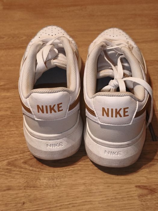 Nike court vision