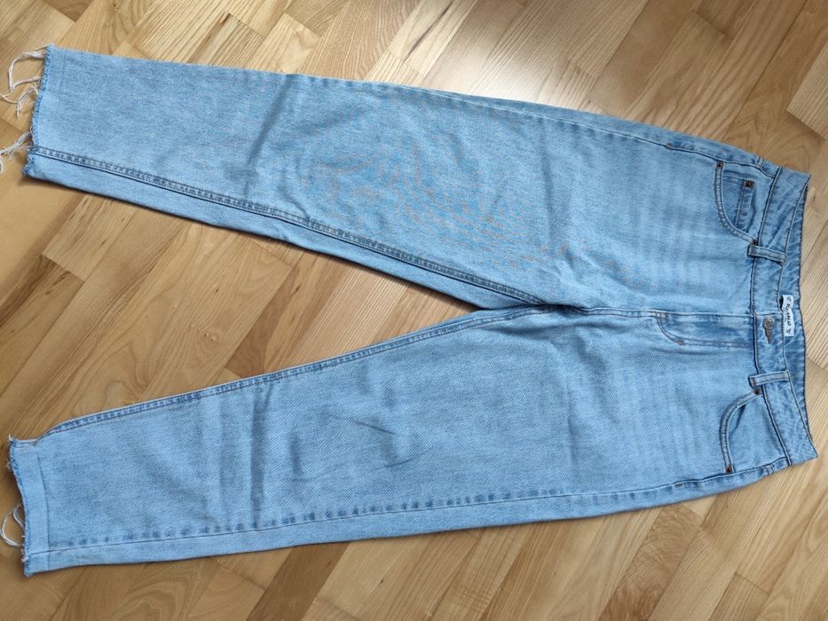Niebieskie dżinsy damskie Pull&Bear r.38