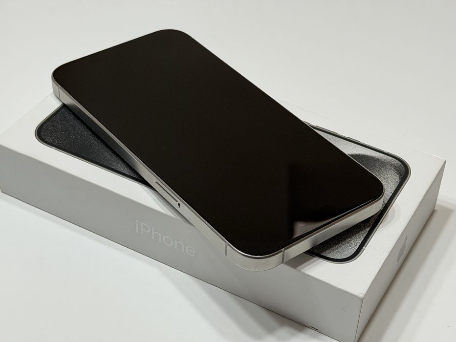 iPhone 15 Pro Max 256 GB Biały #BDB#Bateria 84%#Komplet #Apple#