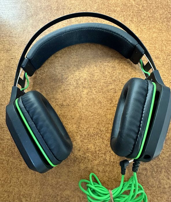 Słuchawki na uszne Razer