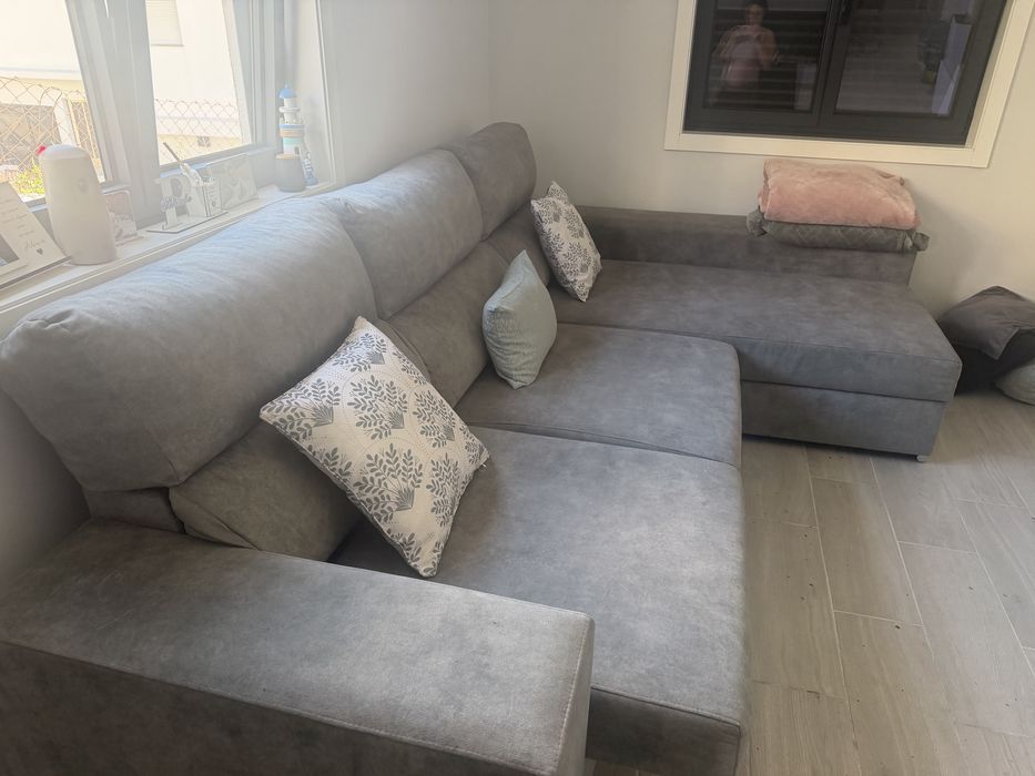 Sofa chaise longue