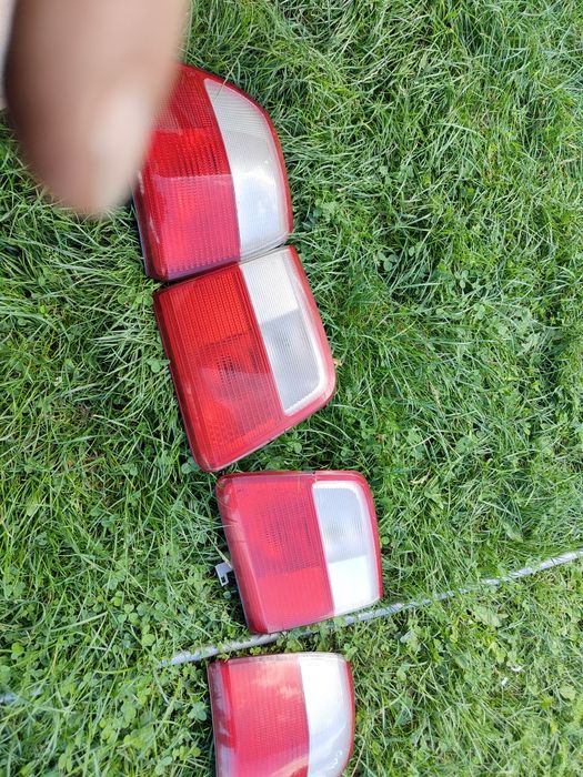 Lampy tył omega b dla sedan