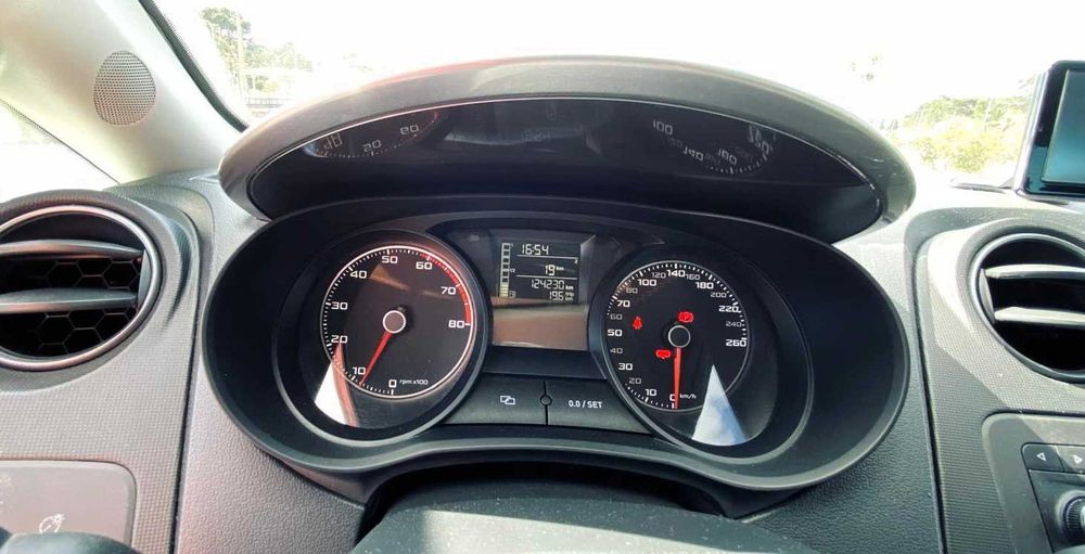 SEAT Ibiza FR 1.2 TSI - Full Extras - Bi-Xenon - 18 Meses Garantia