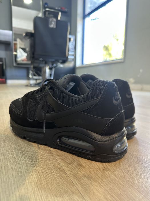 Nike Air Max Command