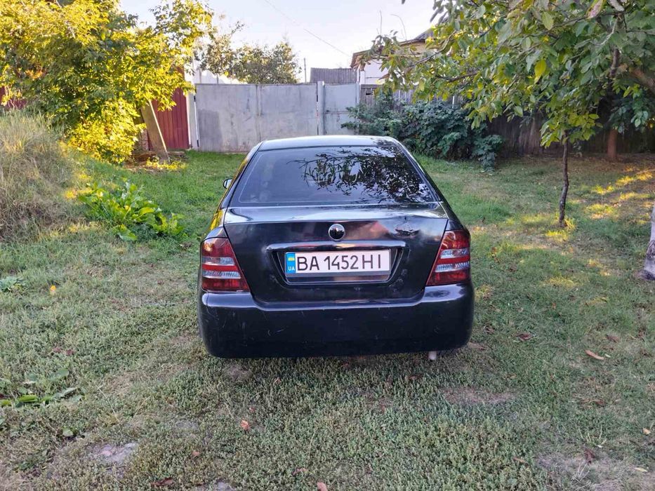 Автомобіль  Geely