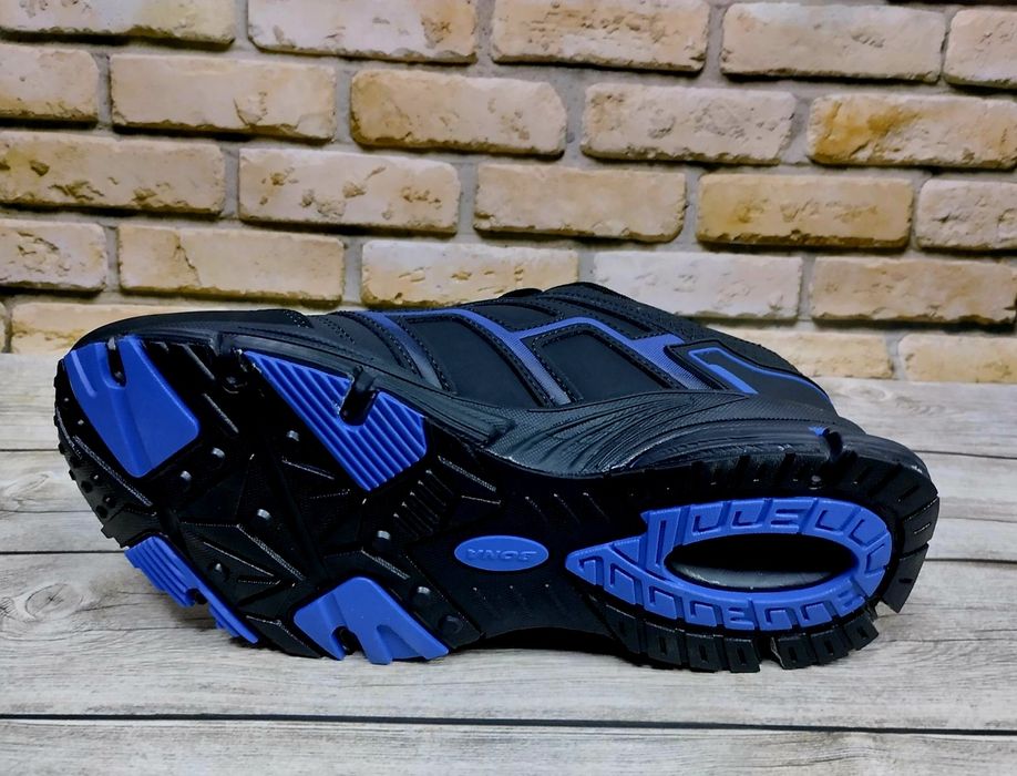 Шкіряні чоловічі кросівки Bona 926L  41.44.45p