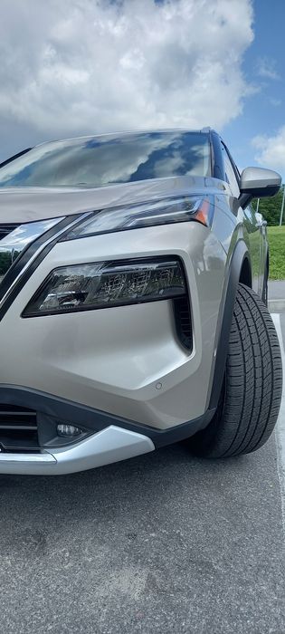 Nissan ROGUE Platinum