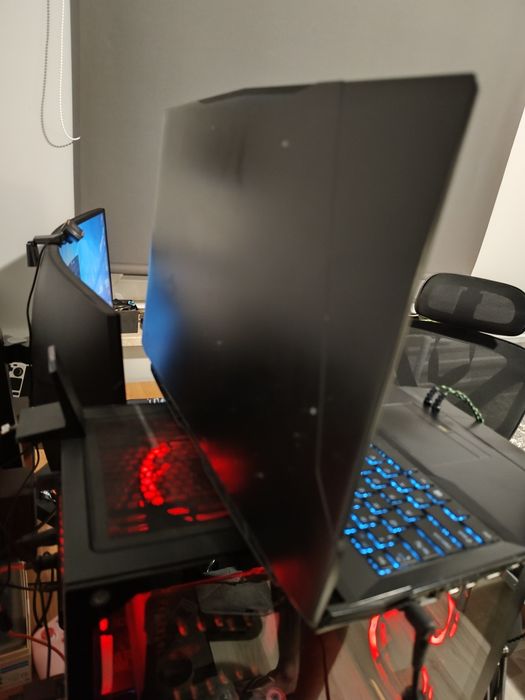 Laptop gamingowy CLEVO ,polecam