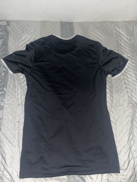 Blusa termica preta adidas
