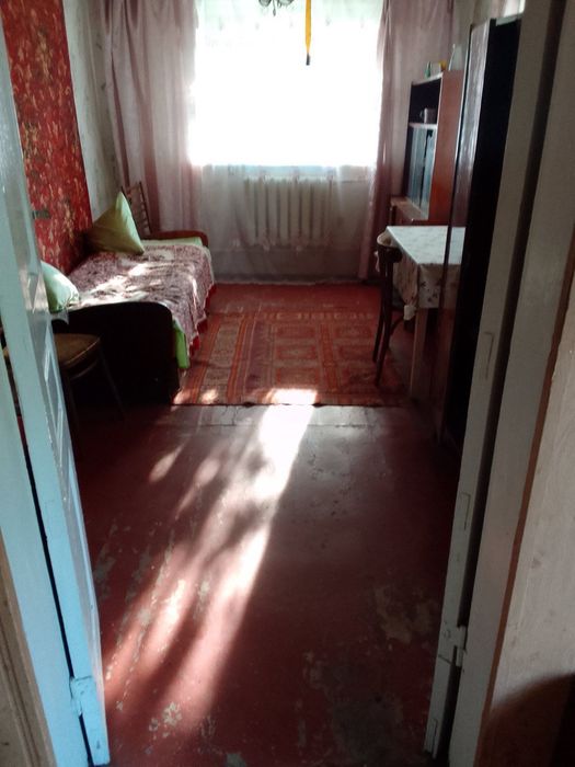 Продам будинок у Фастові, 64,1 м², 5 соток, газ, гараж, 10 хв до вокзалу, 60 км від Києва
