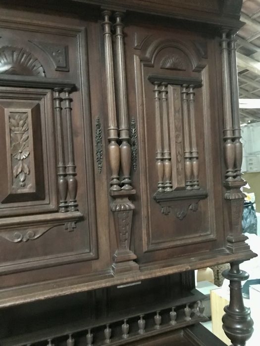 Movel Artisanal em Madeira Antigo