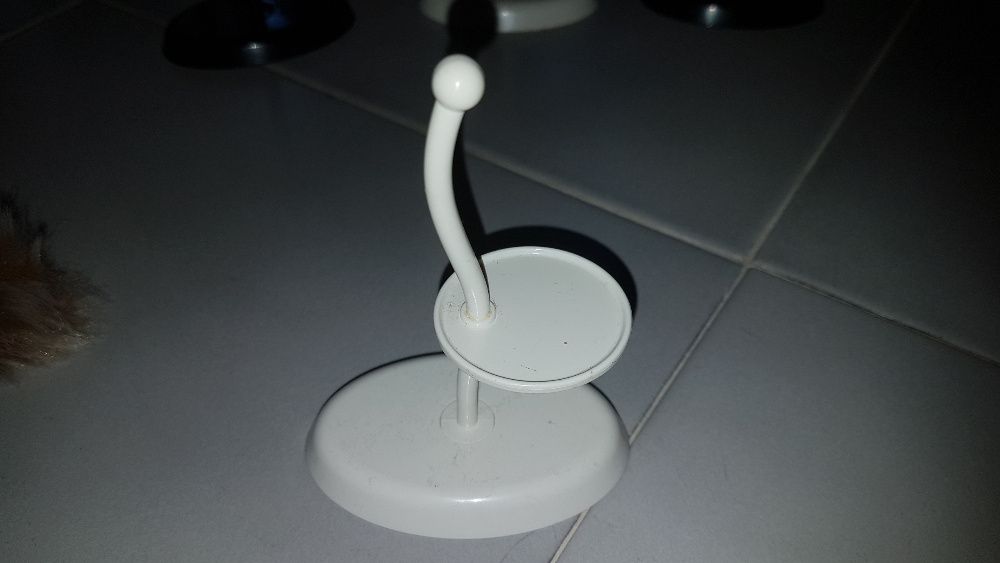 Busto / Expositor PARA BONECAS Barbie - MATTEL