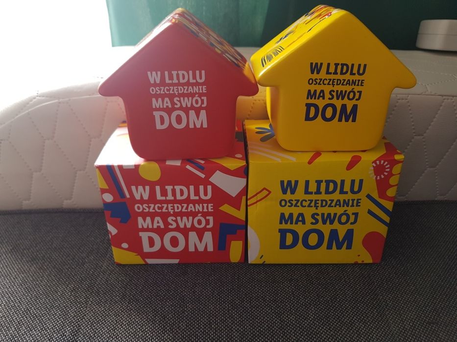 Witam Posiadam na sprzedaż 2 Nowe skarbonki z Lidla