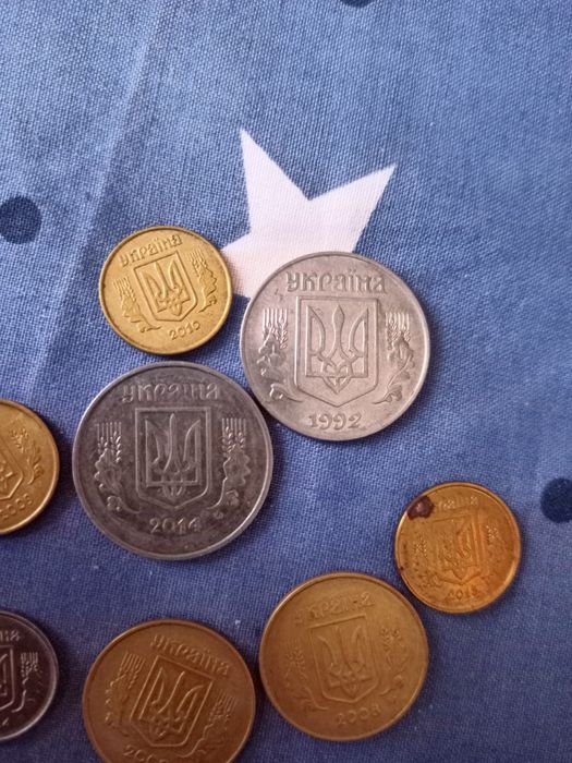 Монети 1,2,5,10 різних років