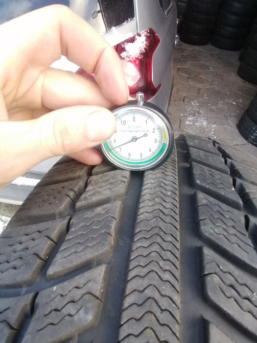 225/55/16 Michelin zimowe