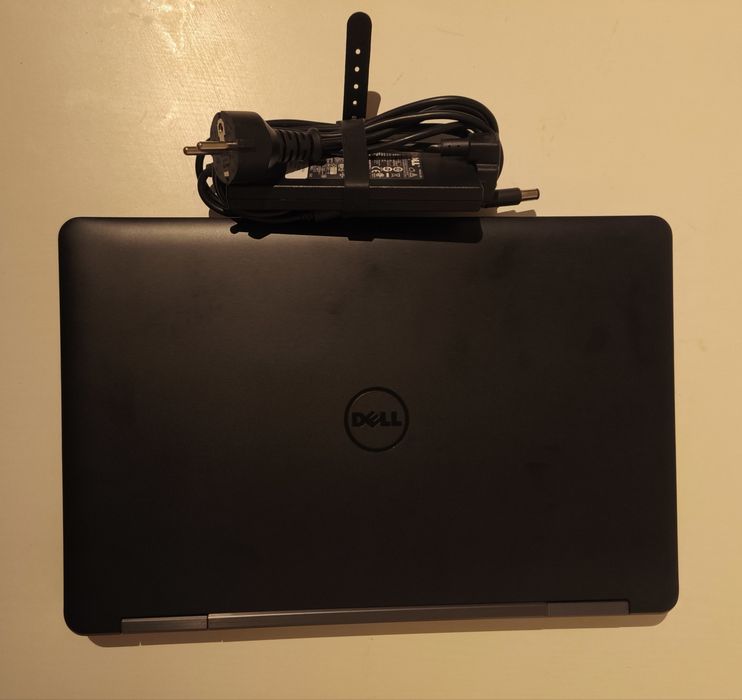 Dell Latitude E5540 | i5-4310U | 12GB RAM | SSD 512GB | Bateria NOVA