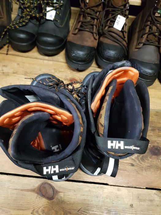 Buty robocze HELLY HANSEN rozm 42 wkł 27 cm S3
