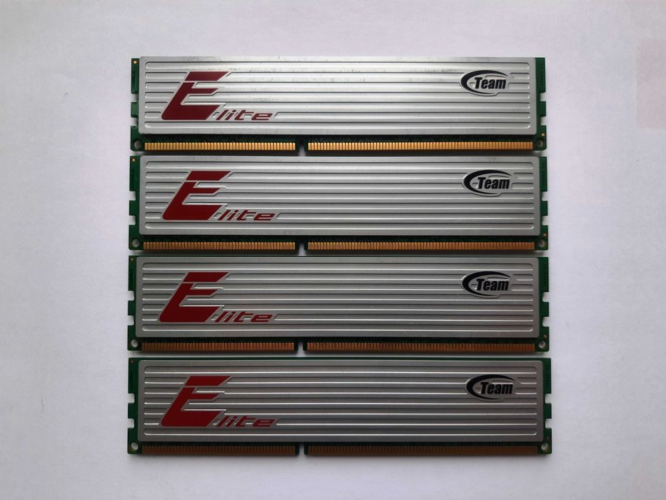 Набір 8Gb Team Elite DDR3 Оперативна Пам'ять 1333MHz TED32G1333HC9BK
