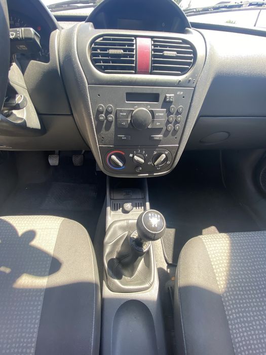 Opel corsa Van 1.3 cdti