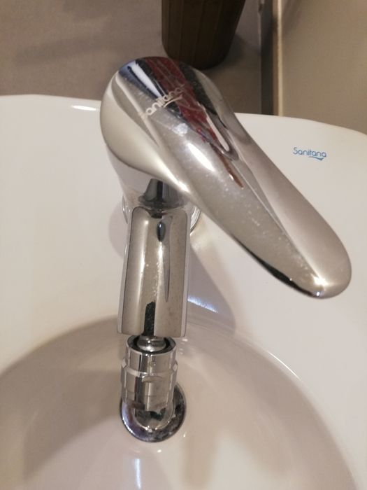 Bidé de wc com torneira sanitana - novo