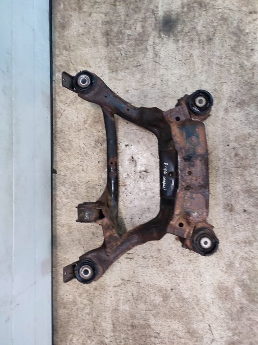 BMW E46 Compact  wózek belka sanki tył tylne