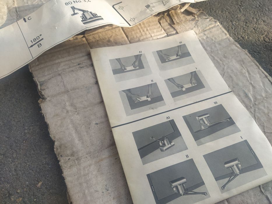 Доводчик для дверей