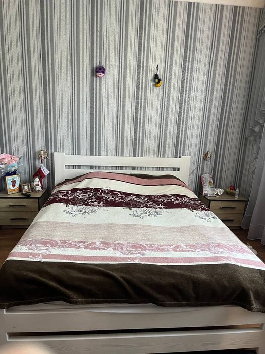 Продам терміново двох спальне ліжко