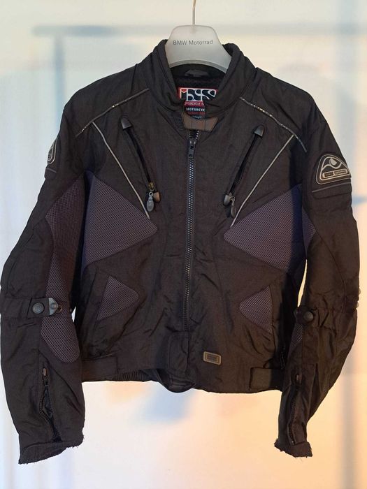 Fato completo de mota para senhora, marca IXS