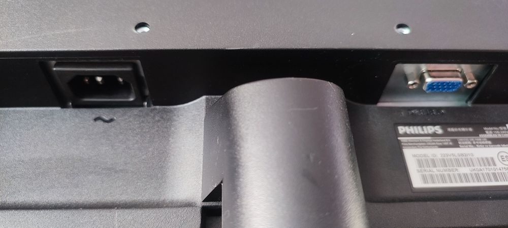 Monitor Philips 223V5L