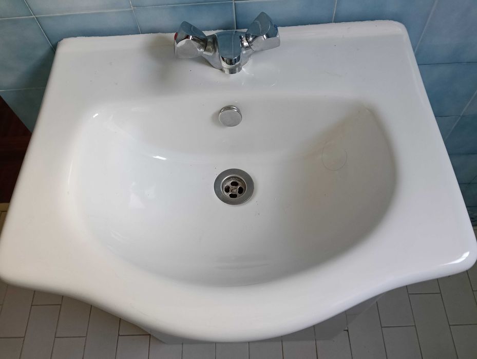 Móvel de casa de banho