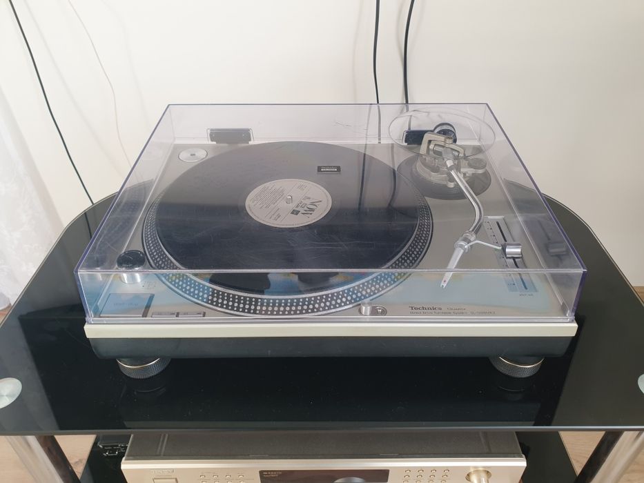Gramofon Technics Sl 1200mk2