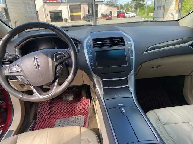Автомобіль в продаж Гібрид