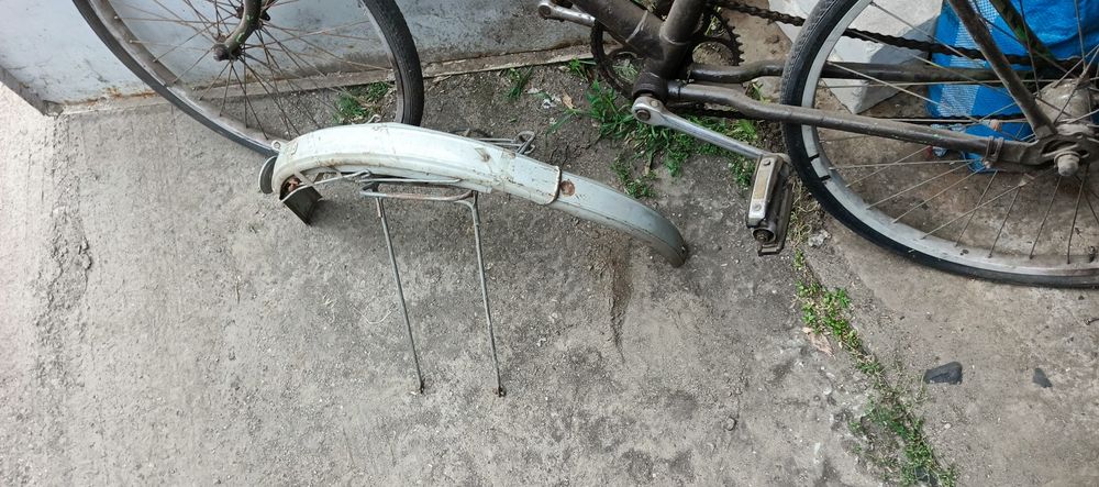 Велосипед ХВЗ Украина 28" ( под восстановление )