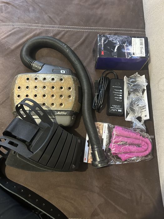 Adflo do speedglasa z nową ładowarką i nowy pas