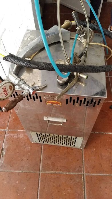 Torneira sem mãos control por pedal