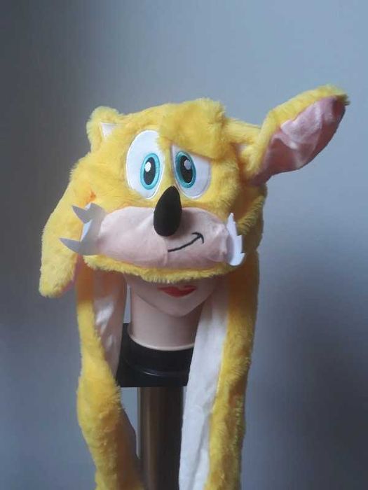 Czapka przebranie żółty Sonic ze świecącymi łapkami podnoszone uszy