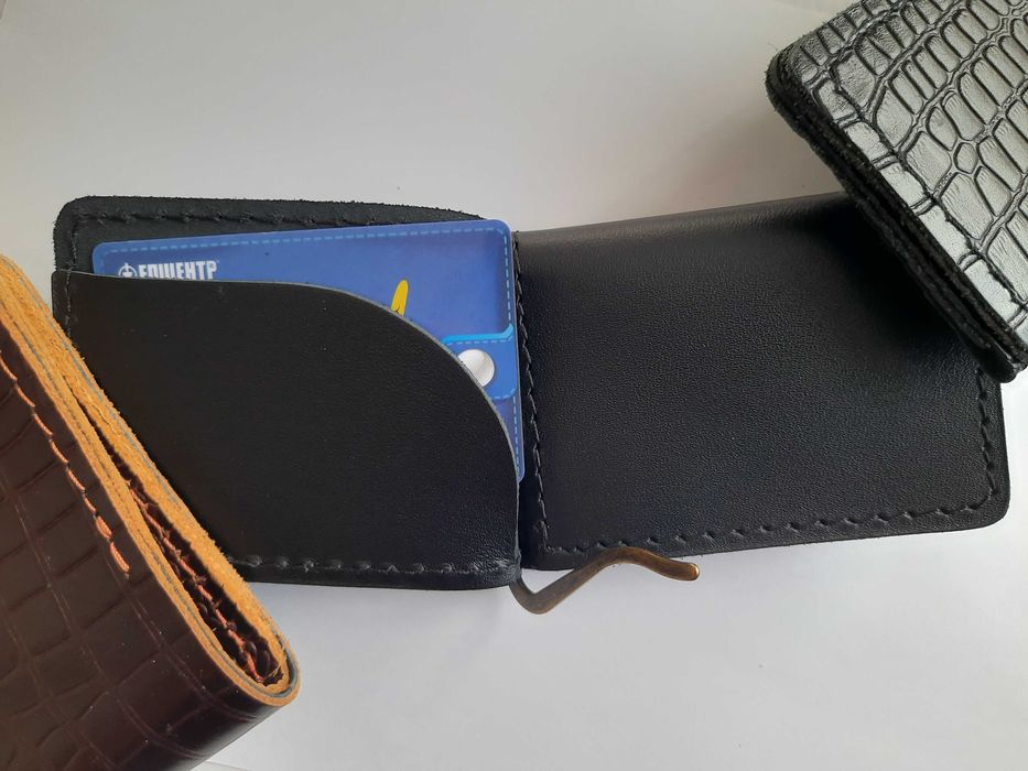 Затискач з натуральної шкіри ручної роботи