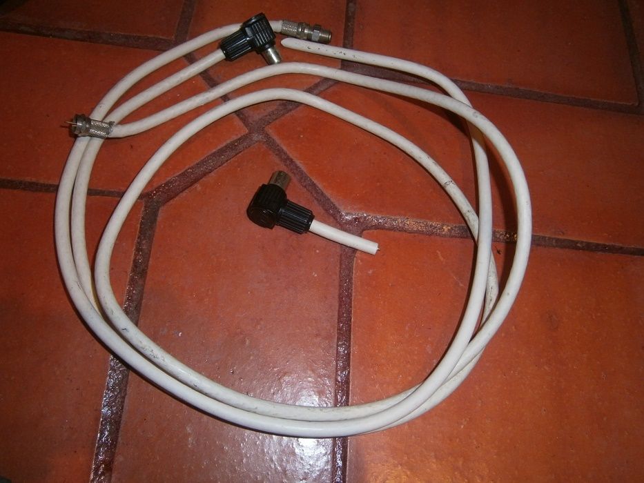 8 Cabos vários(como novos)