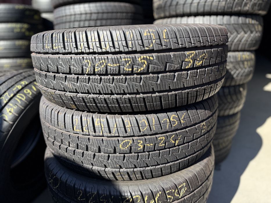 :Opony 225/70/15C Continental VanContact 4Season