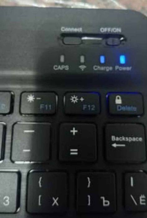 Teclado Bluetooth para tablet ou PC a bateria novo por estrear