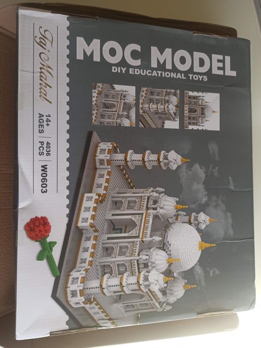Lego museu Louvre Paris / taj mahal